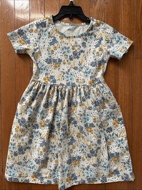 Quince dress, size 6